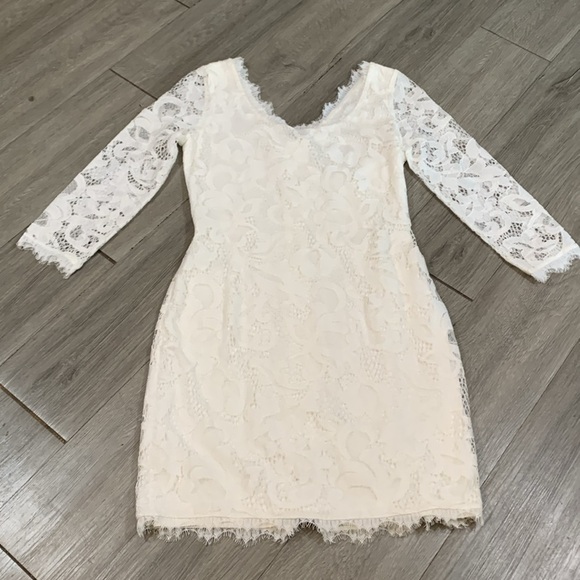 'Diane Von Furstenberg Zarita' Lace White Sheath 3/4 Sleeve Dress size 4 - Picture 11 of 15